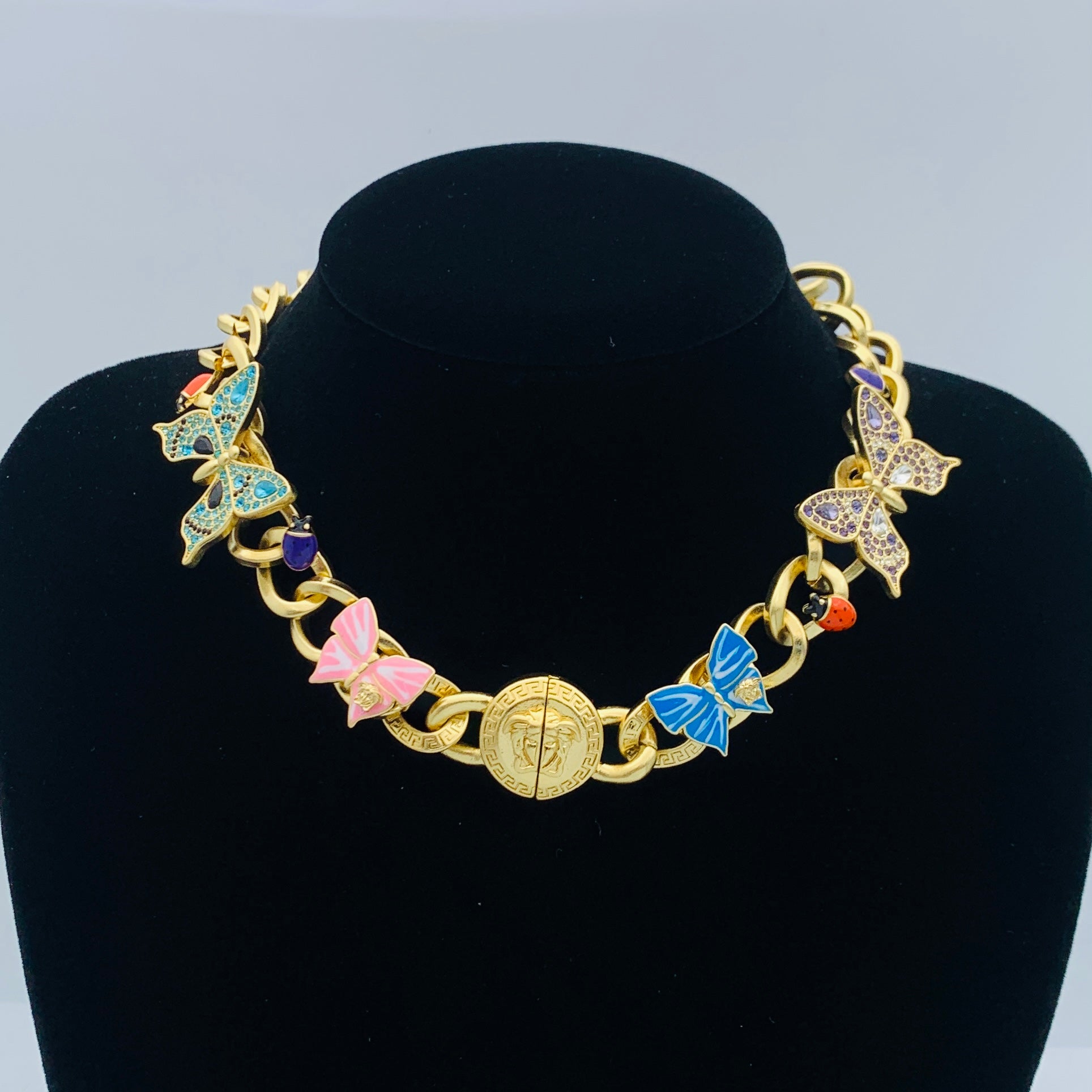 LuxluxHouse Low Price And High Quality Accessories Versace