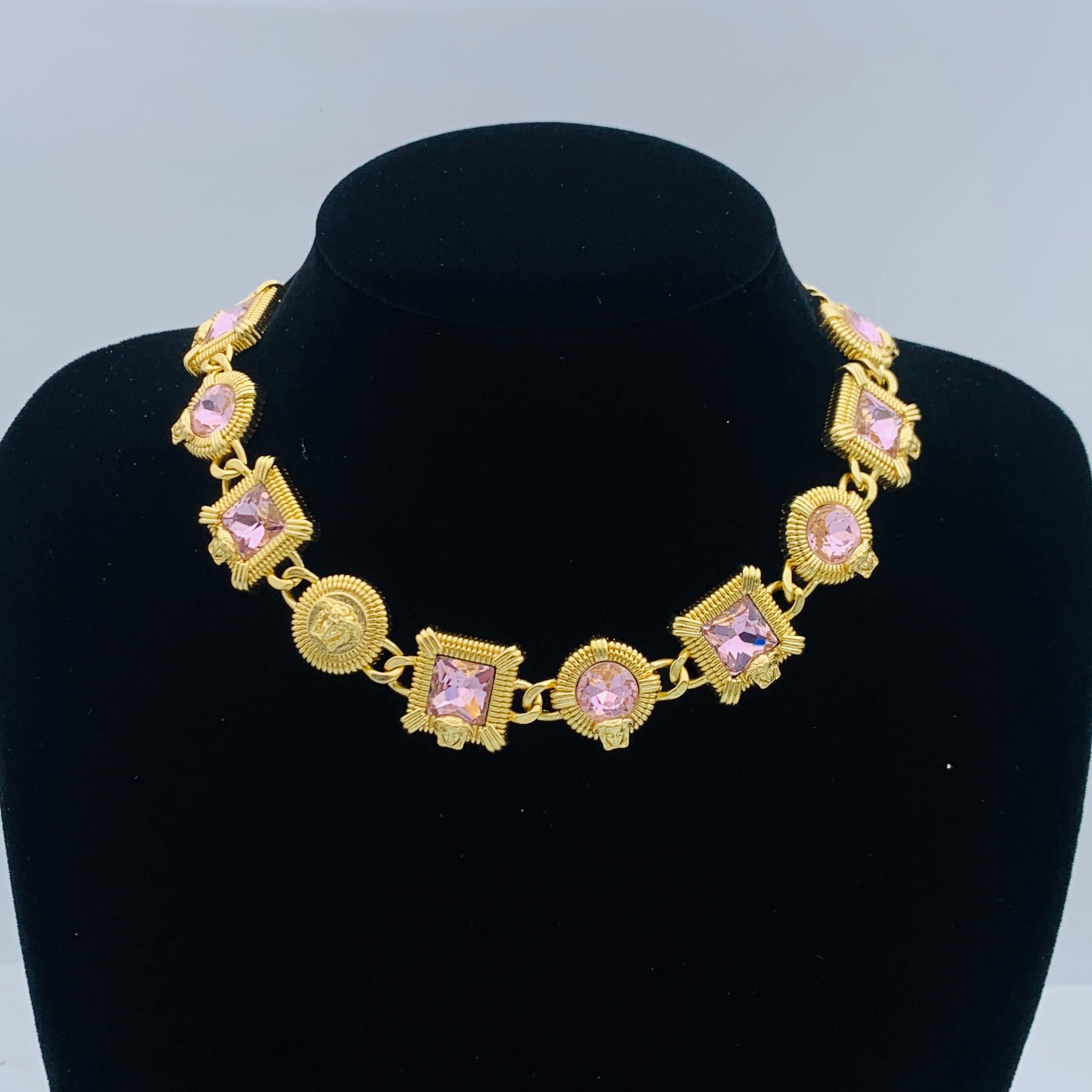 LuxluxHouse Low Price And High Quality Accessories Versace