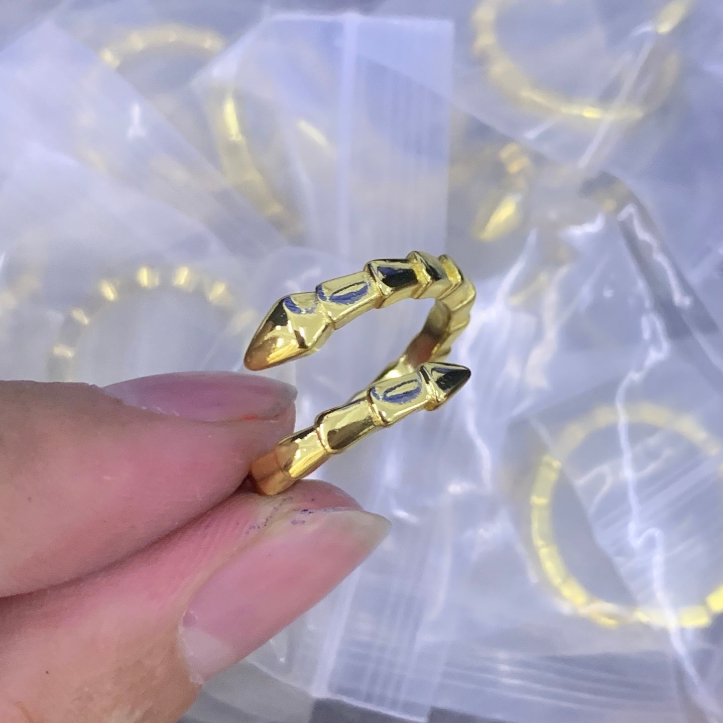 LuxluxHouse Low Price And High Quality Accessories Bvlgari