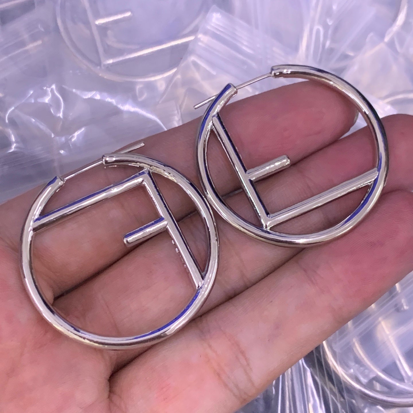 LuxluxHouse Low Price And High Quality Accessories Fendi