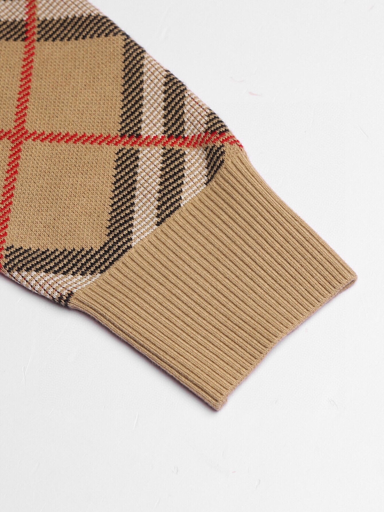 LuxluxHouse Best Quality Clothes Burberry Hoodie & Sweater
