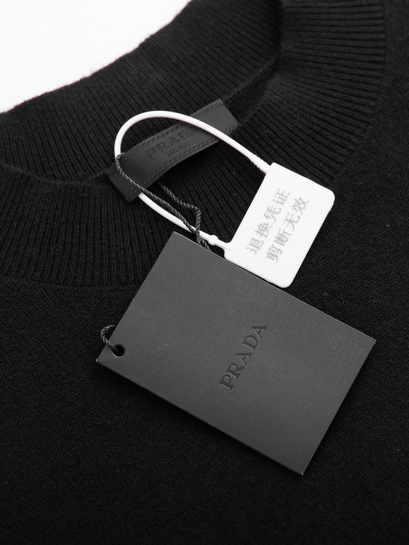 LuxluxHouse Best Quality Clothes Hoodie & Sweater Prada