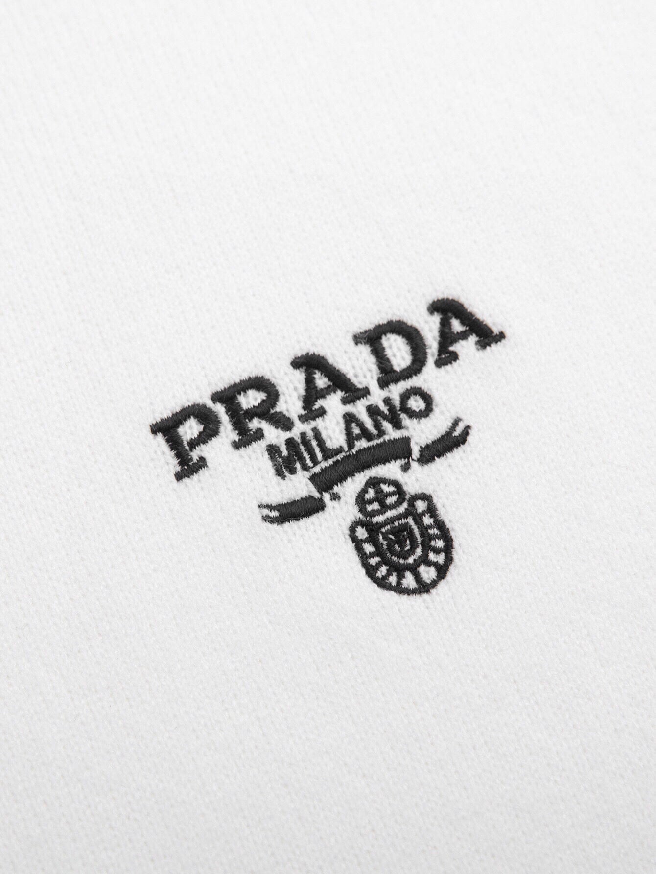 LuxluxHouse Best Quality Clothes Hoodie & Sweater Prada