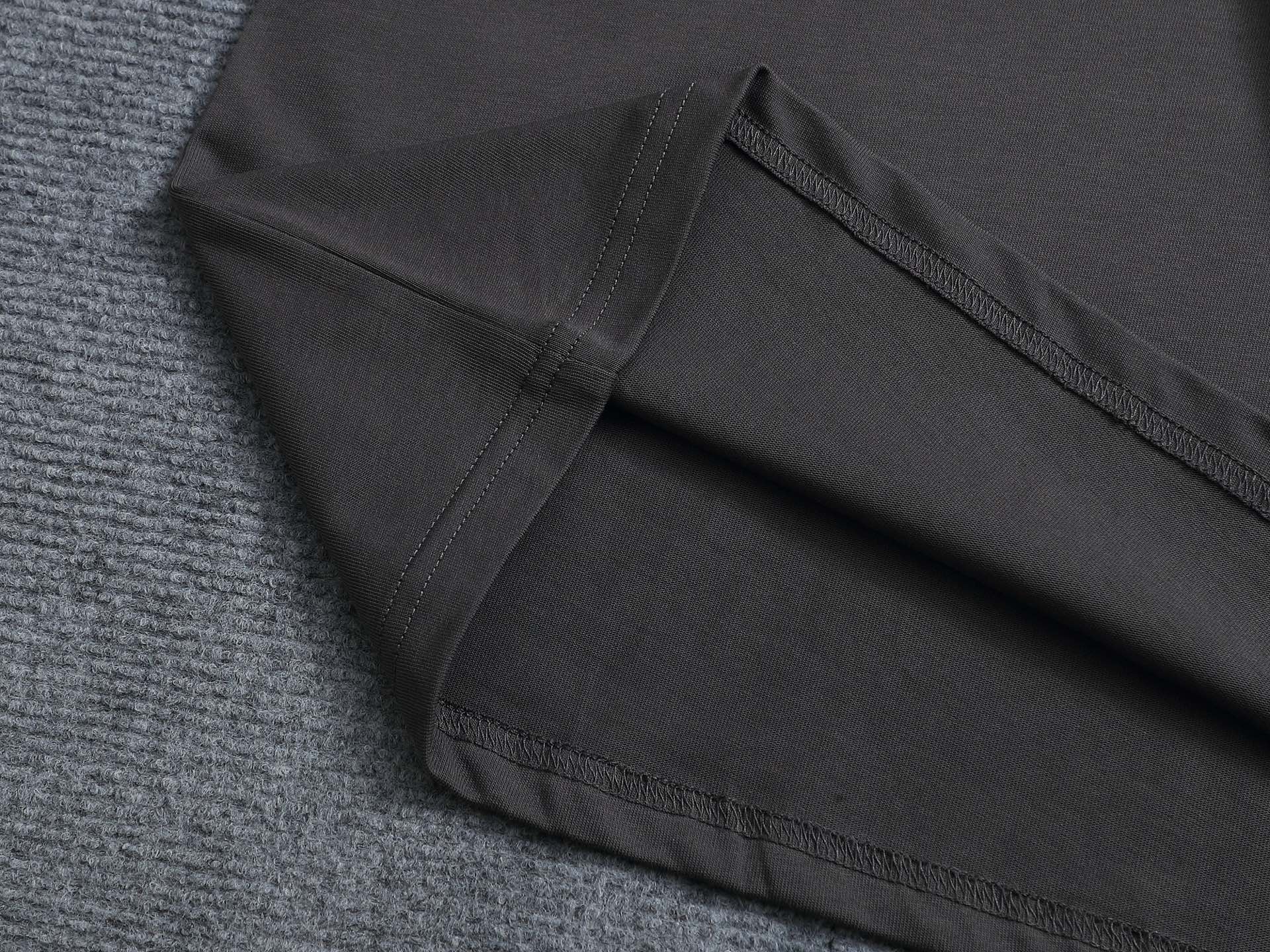 LuxluxHouse Best Quality Clothes T-shirt Loewe