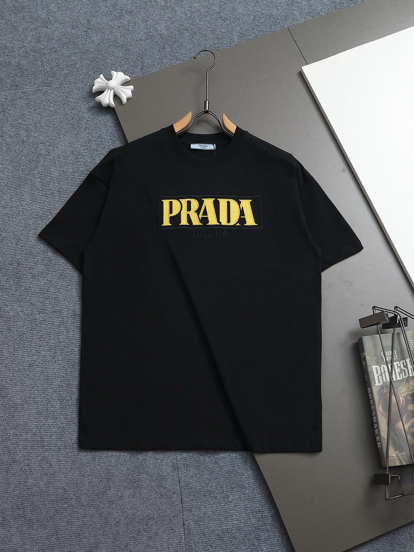 LuxluxHouse Best Quality Clothes T-shirt Prada