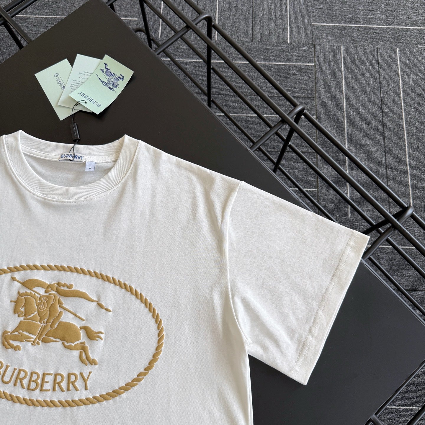 LuxluxHouse Best Quality Clothes Burberry T-shirt