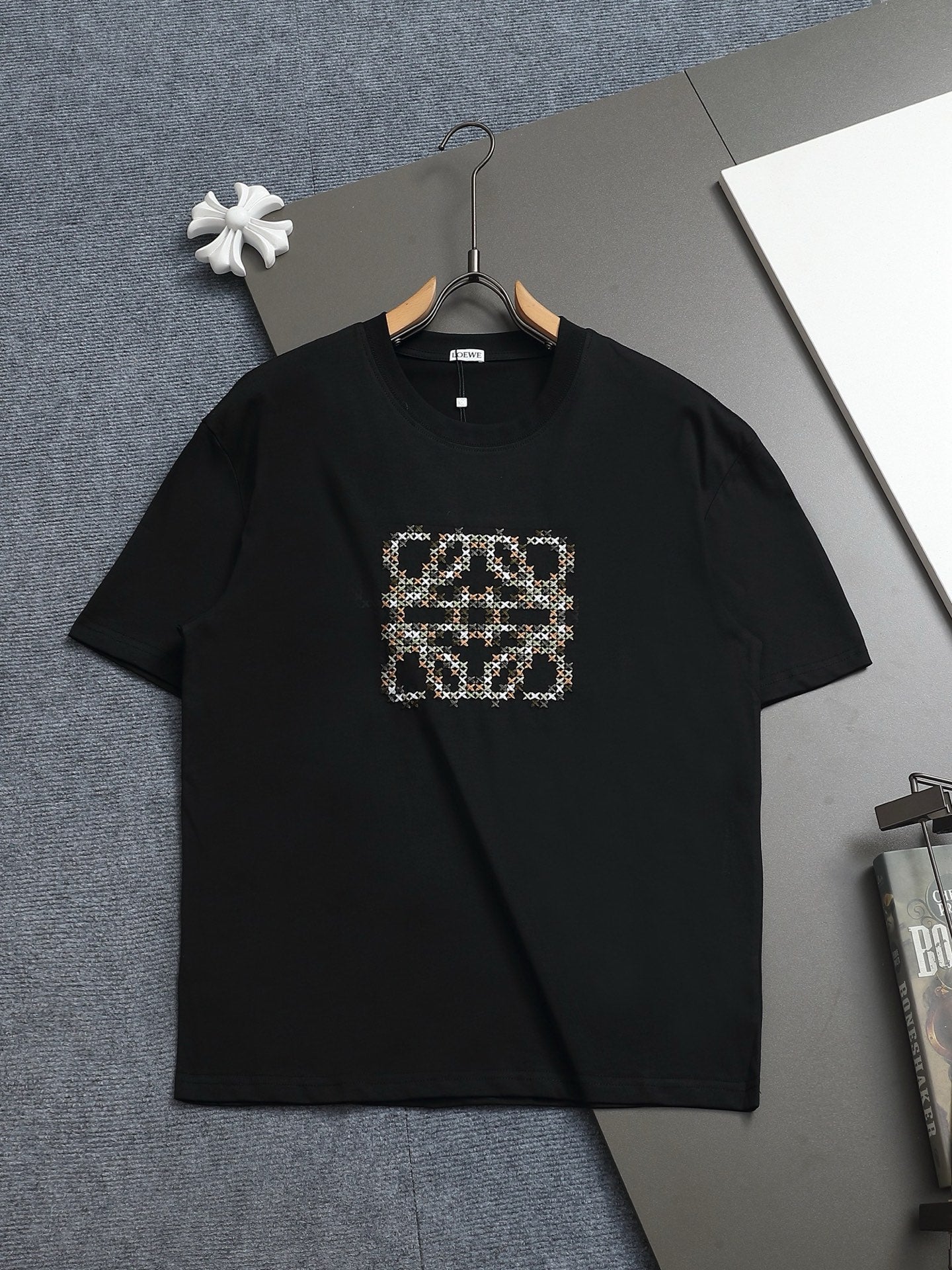 LuxluxHouse Best Quality Clothes T-shirt Loewe