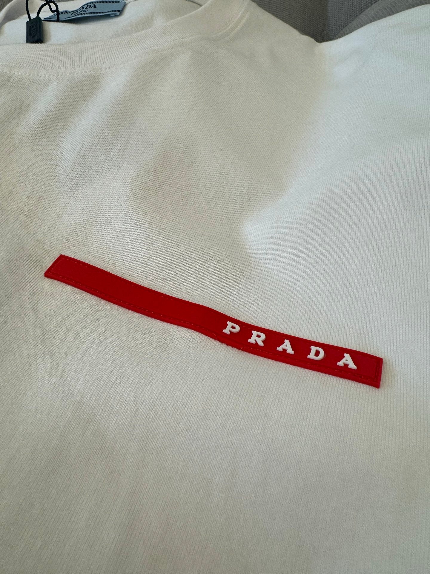 LuxluxHouse Best Quality Clothes T-shirt Prada