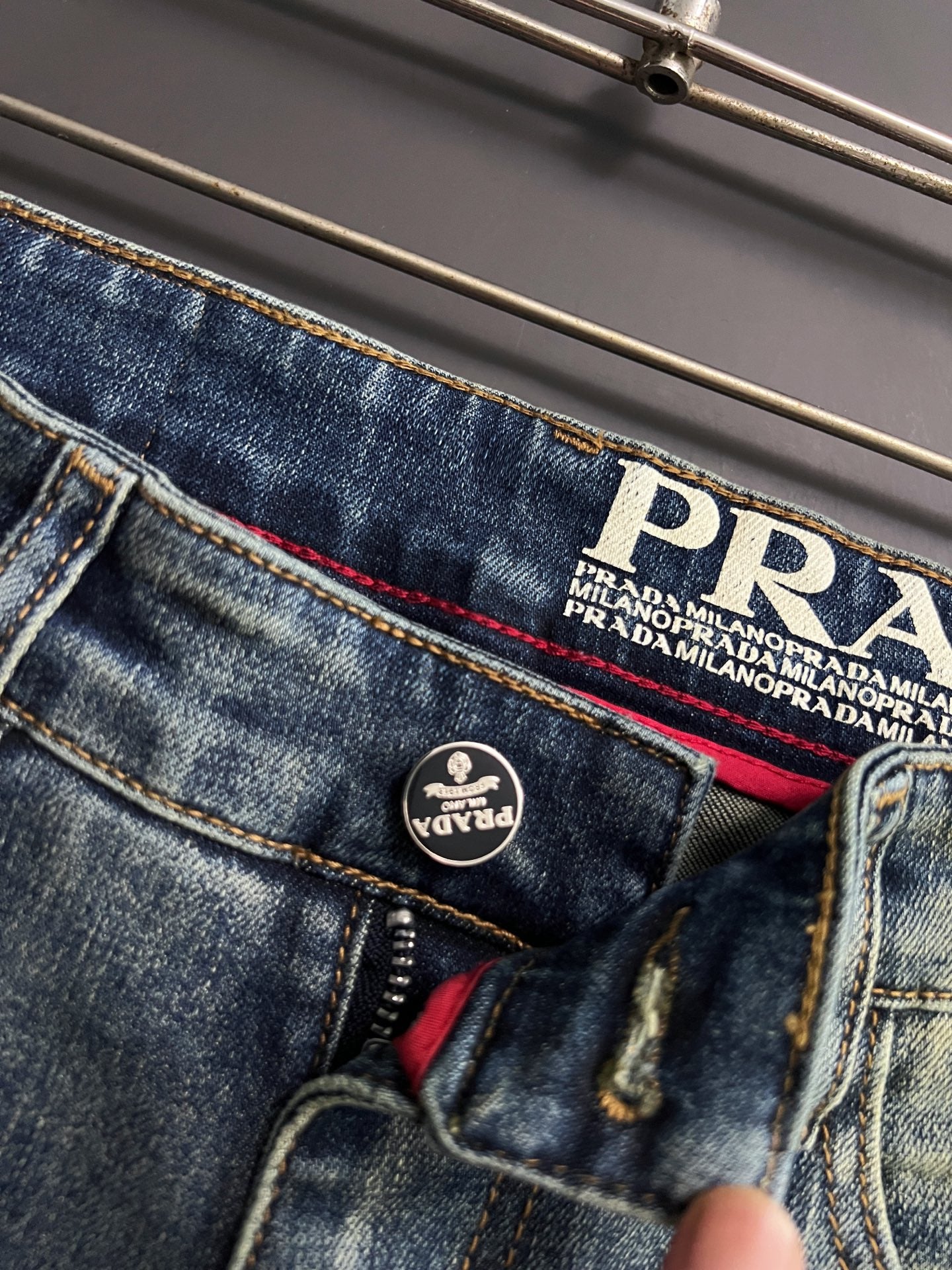 LuxluxHouse Best Quality Clothes Pants Prada