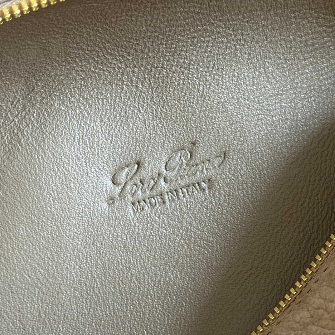 LuxluxHouse Best Quality Bags Loro Piana Women