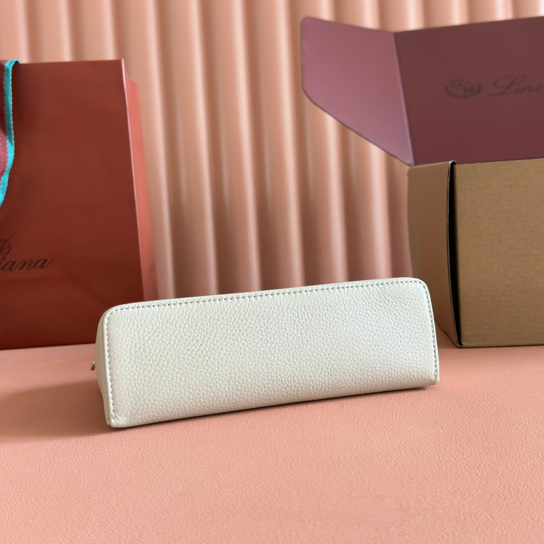 LuxluxHouse Best Quality Bags Loro Piana Women