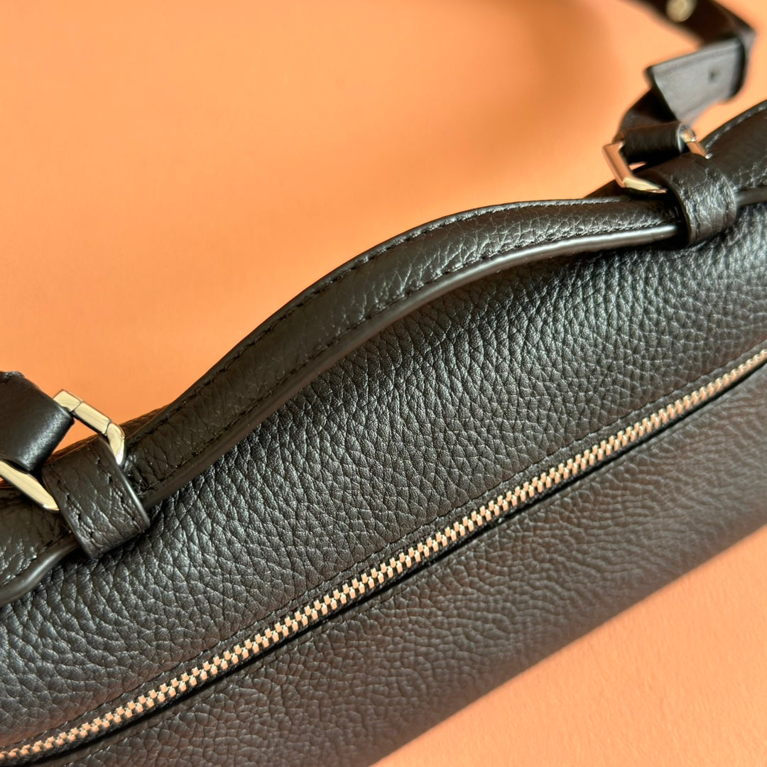 LuxluxHouse Best Quality Bags Loro Piana Women