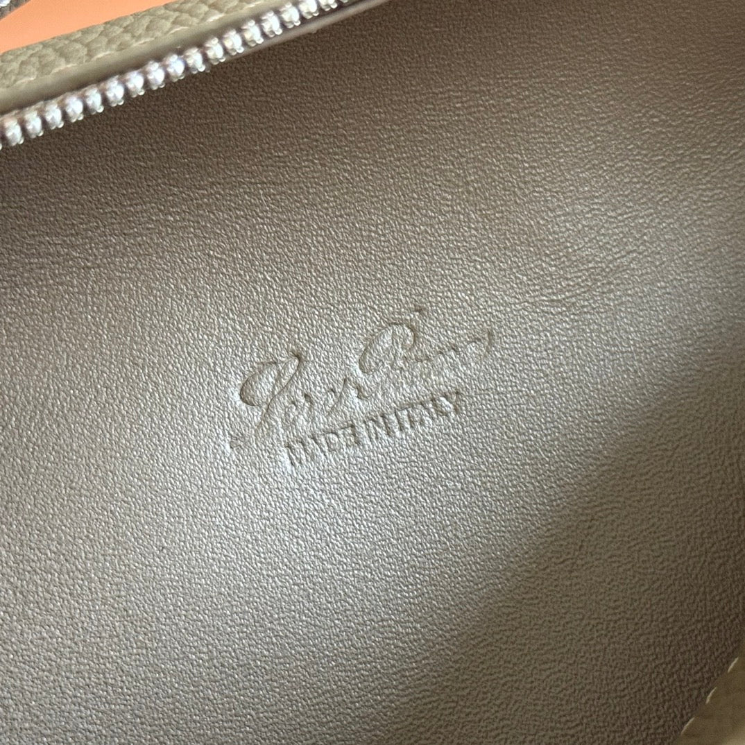 LuxluxHouse Best Quality Bags Loro Piana Women