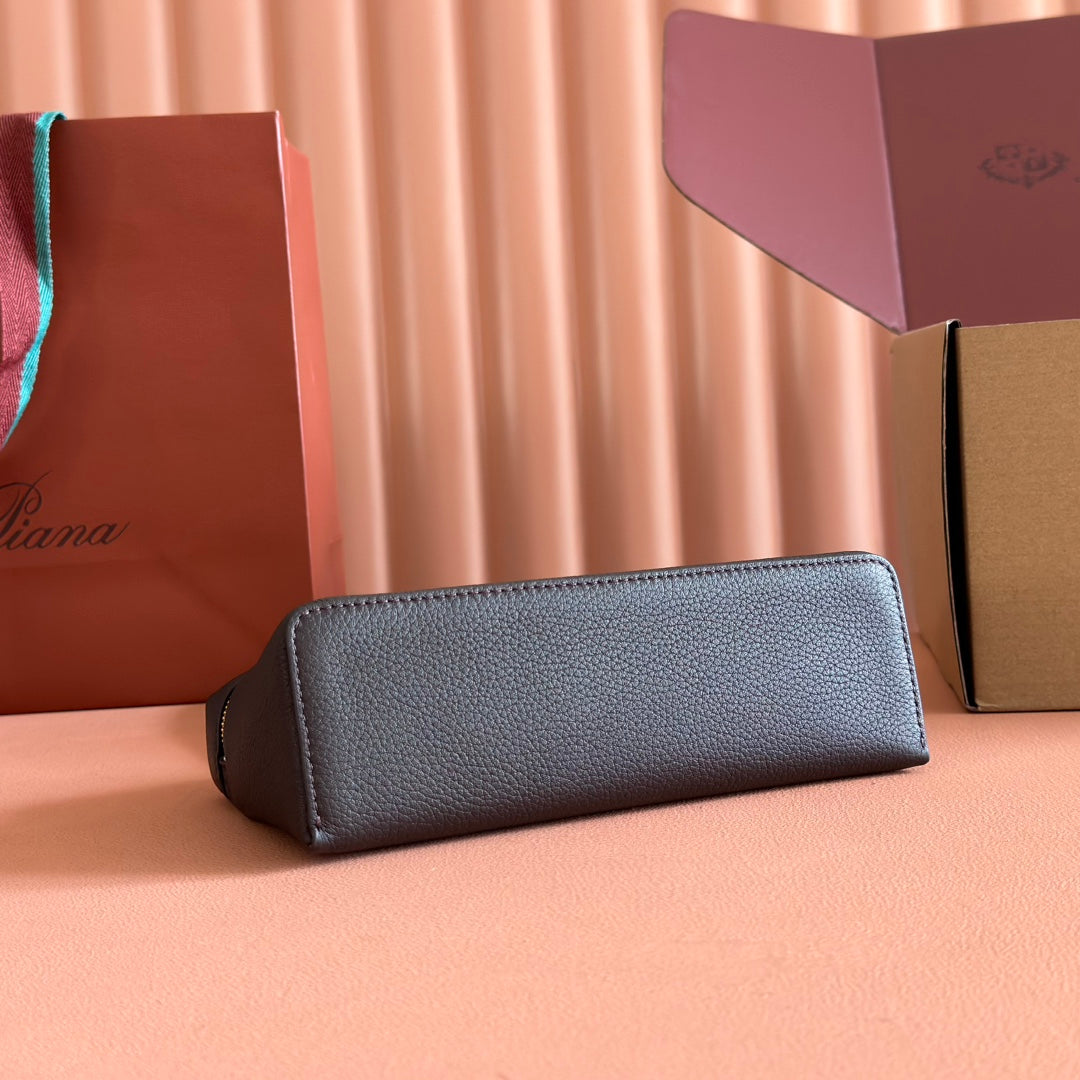 LuxluxHouse Best Quality Bags Loro Piana Women