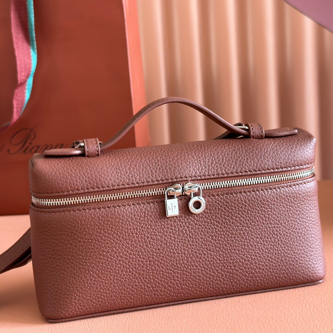 LuxluxHouse Best Quality Bags Loro Piana Women