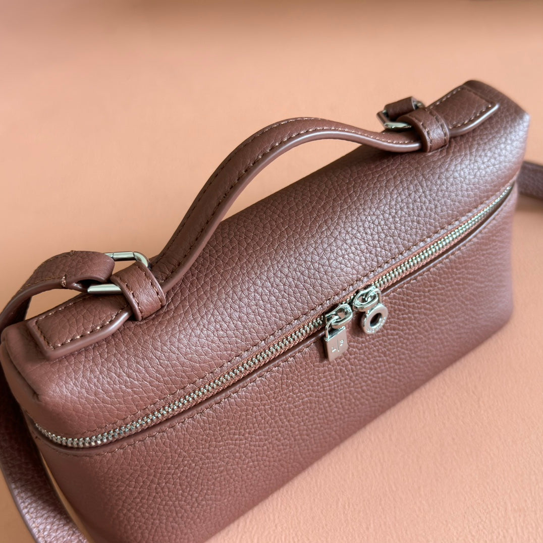LuxluxHouse Best Quality Bags Loro Piana Women