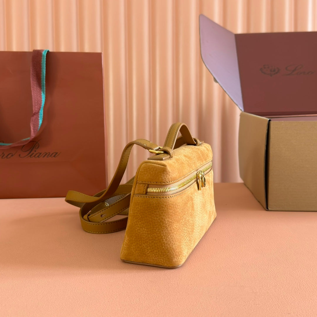 LuxluxHouse Best Quality Bags Loro Piana Women