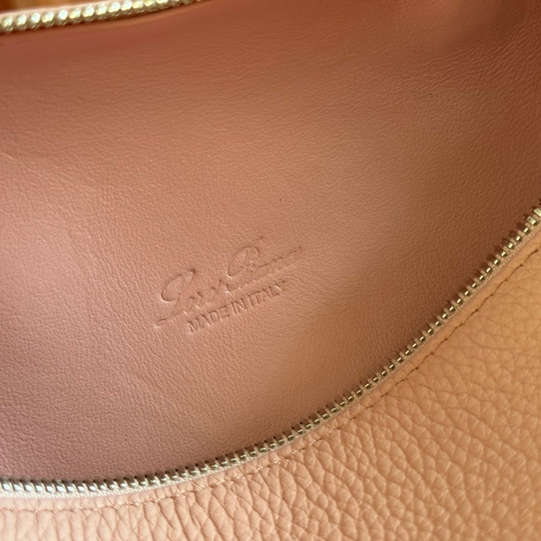 LuxluxHouse Best Quality Bags Loro Piana Women