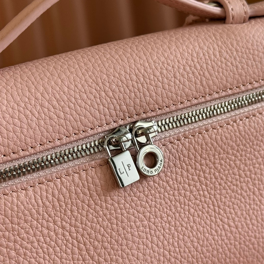 LuxluxHouse Best Quality Bags Loro Piana Women