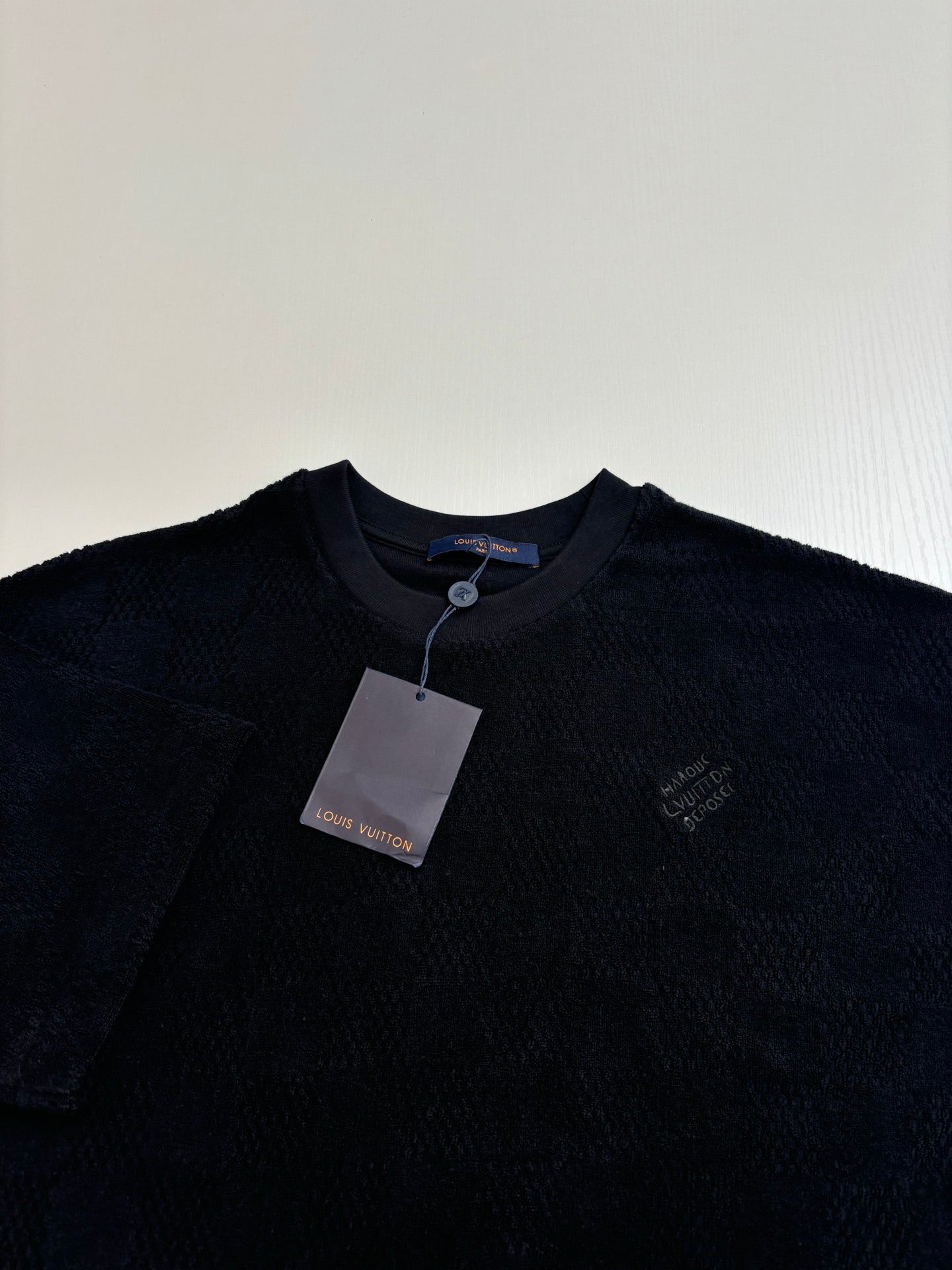 LuxluxHouse Best Quality Clothes T-shirt Louis Vuitton