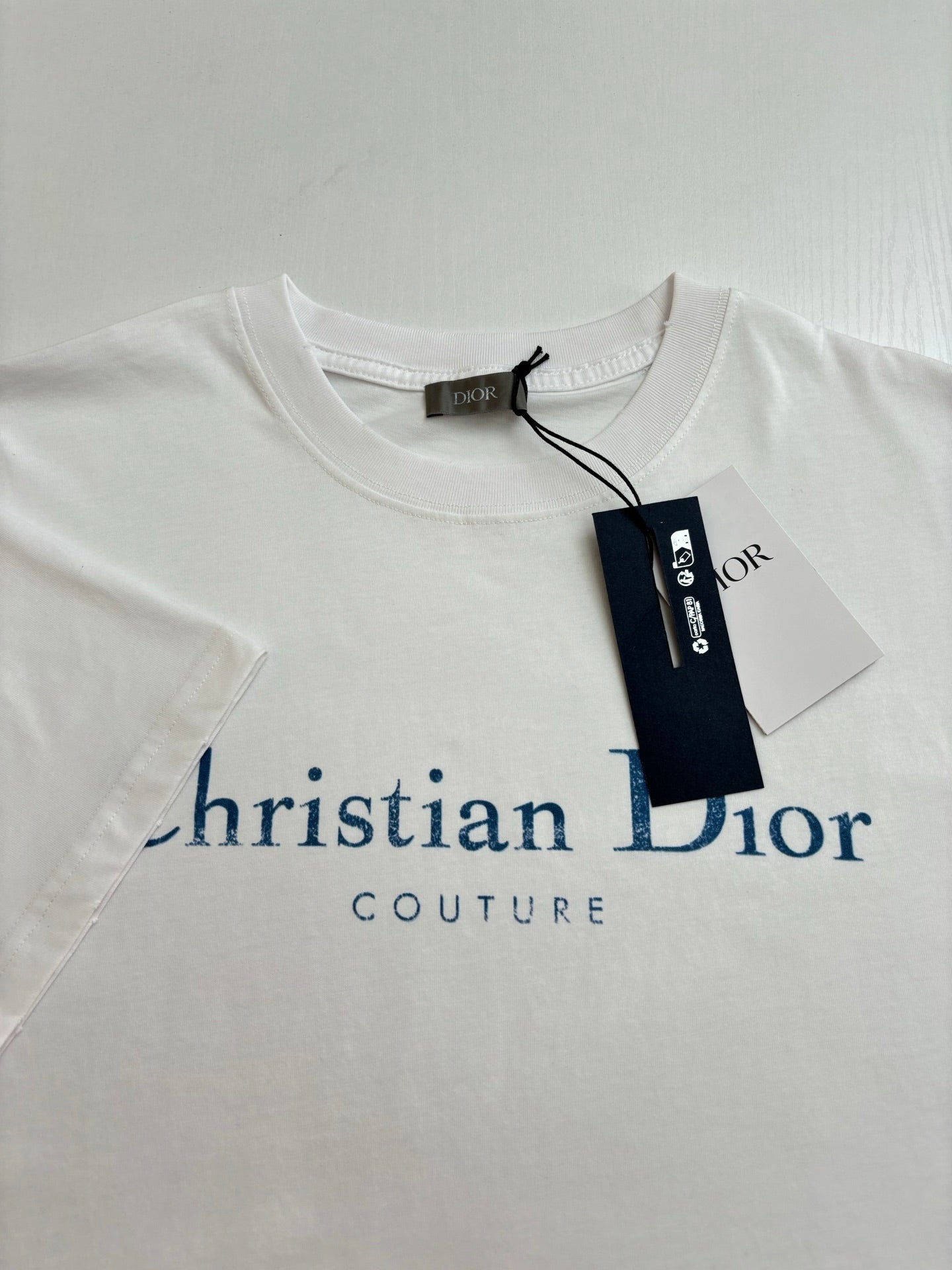 LuxluxHouse Best Quality Clothes T-shirt Dior