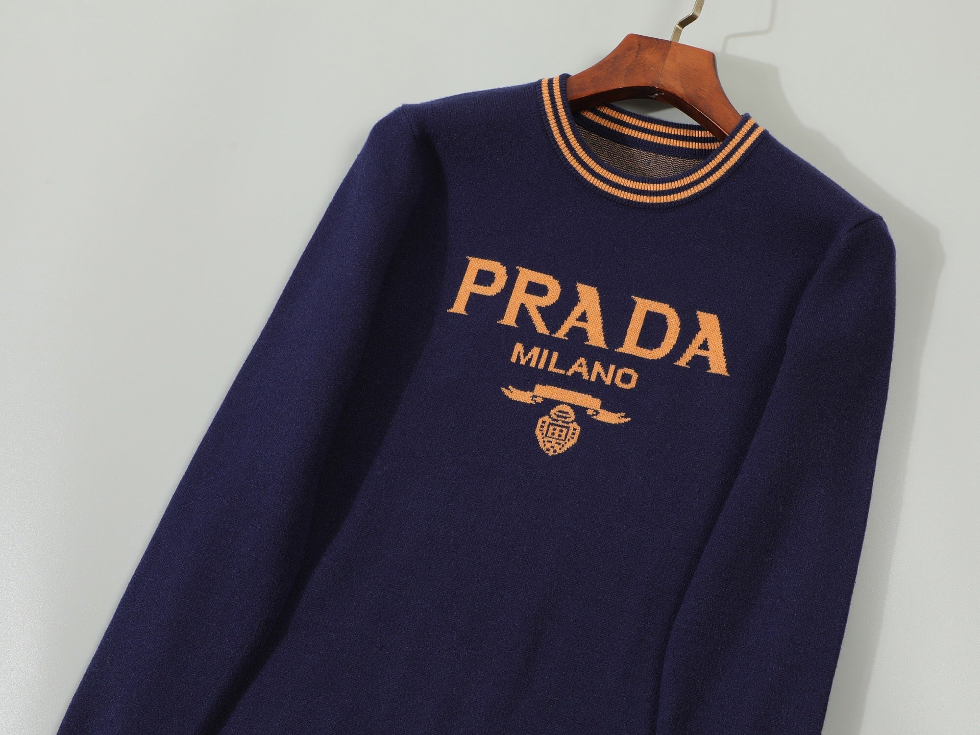 LuxluxHouse Best Quality Clothes Hoodie & Sweater Prada