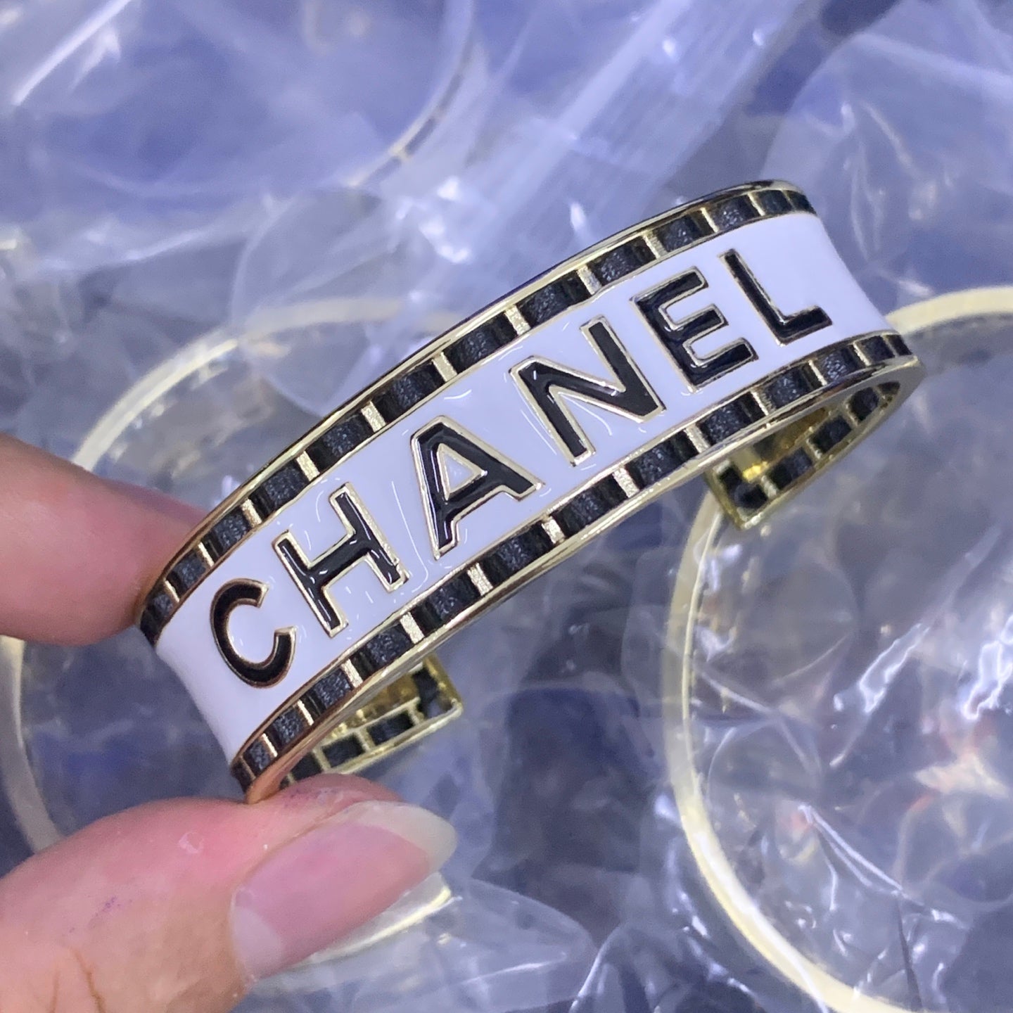 LuxluxHouse Low Price And High Quality Accessories Chanel