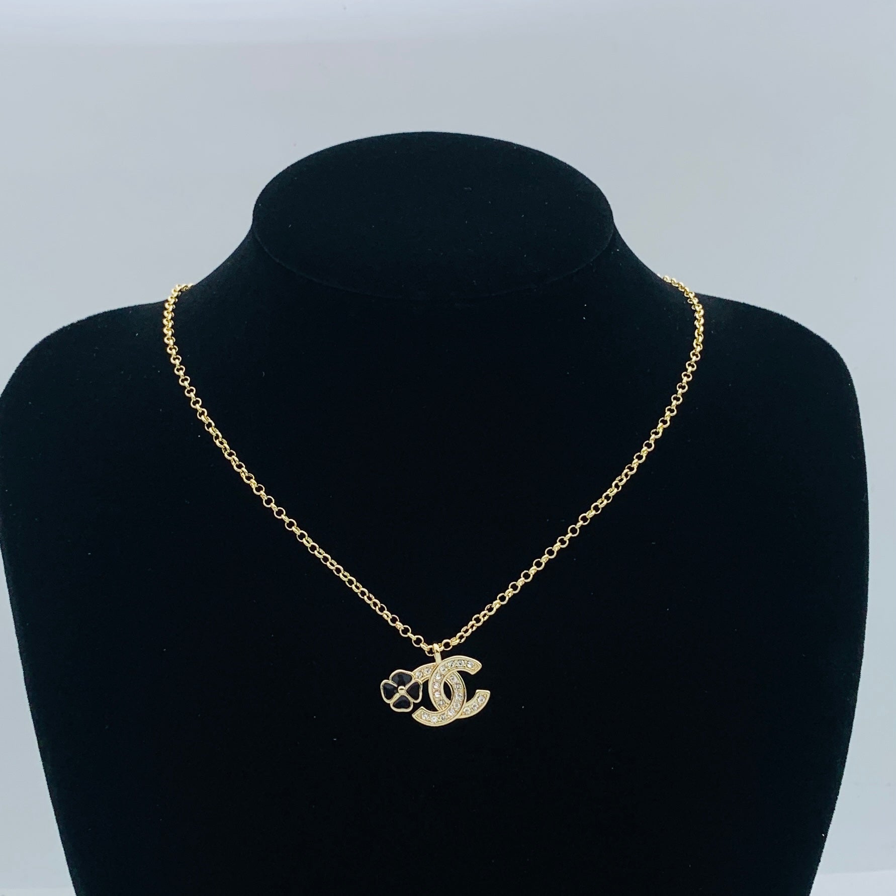 LuxluxHouse Low Price And High Quality Accessories Chanel