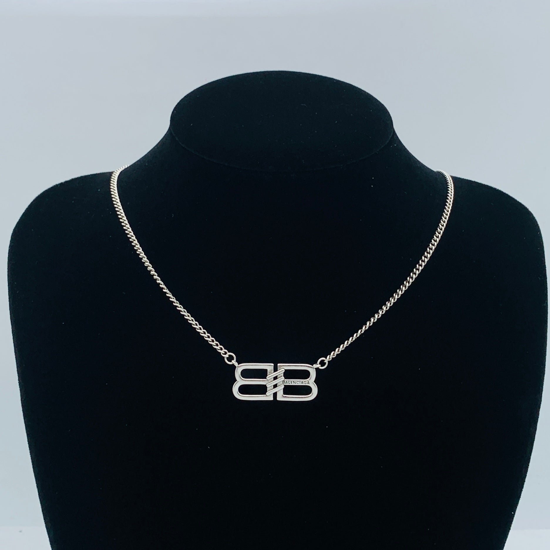 LuxluxHouse Low Price And High Quality Accessories Balenciaga