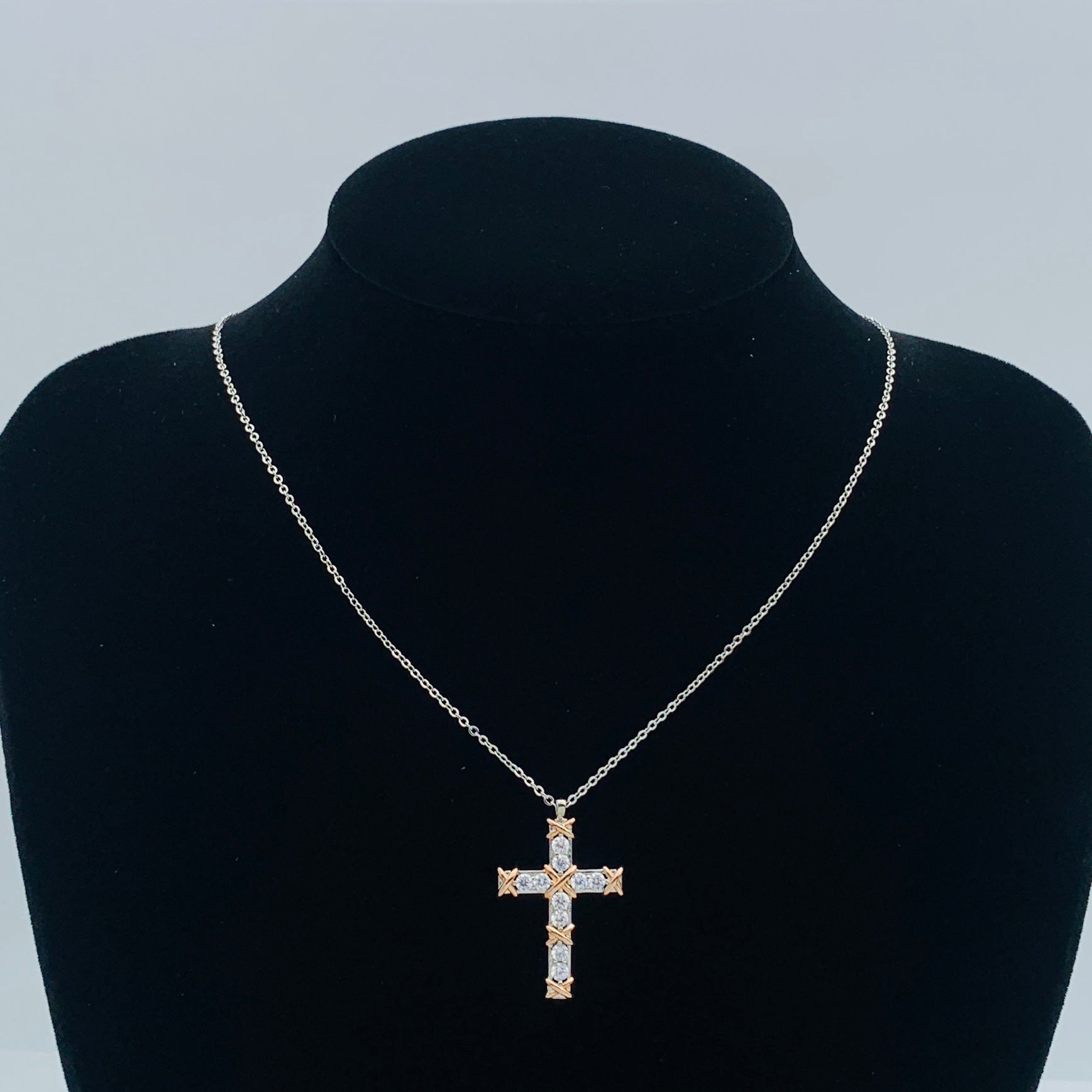 LuxluxHouse Low Price And High Quality Accessories Tiffany