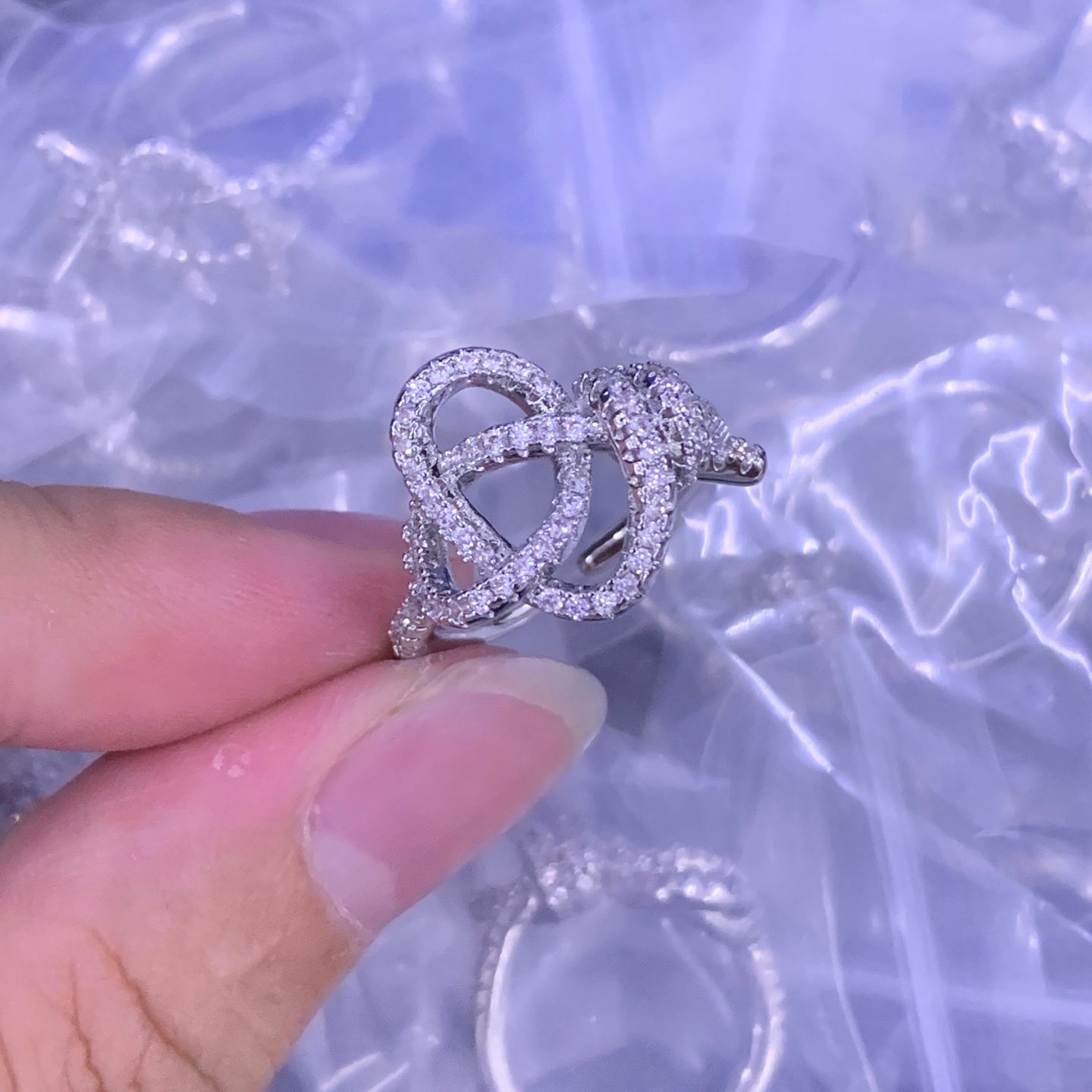 LuxluxHouse Low Price And High Quality Accessories Tiffany