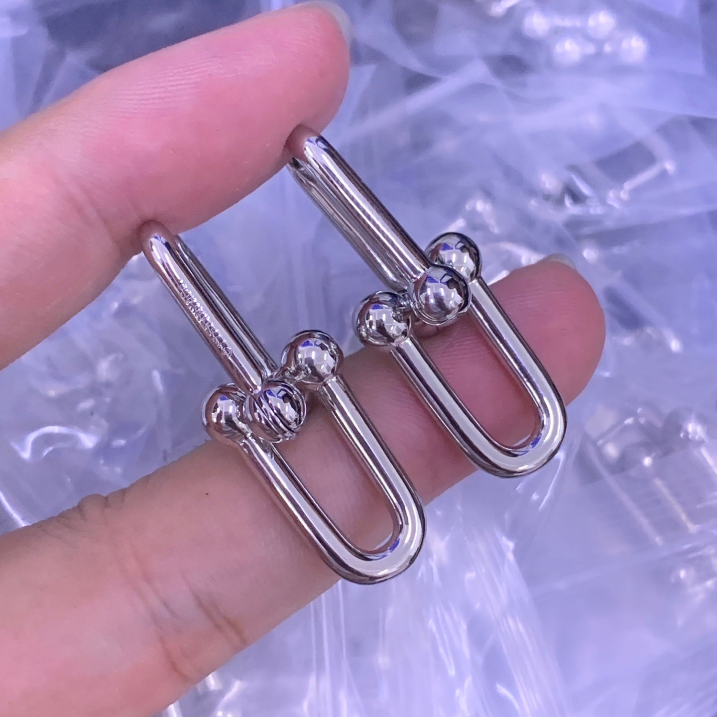 LuxluxHouse Low Price And High Quality Accessories Tiffany