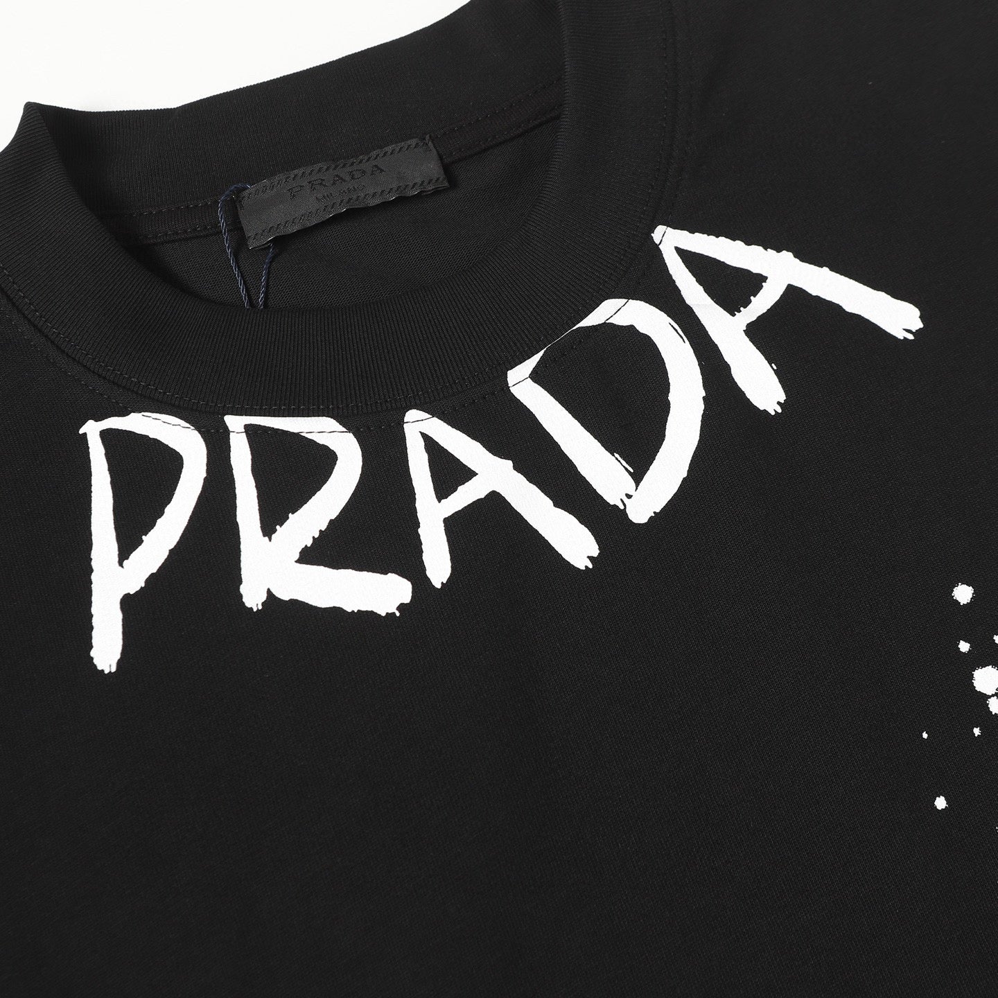 LuxluxHouse Best Quality Clothes T-shirt Prada