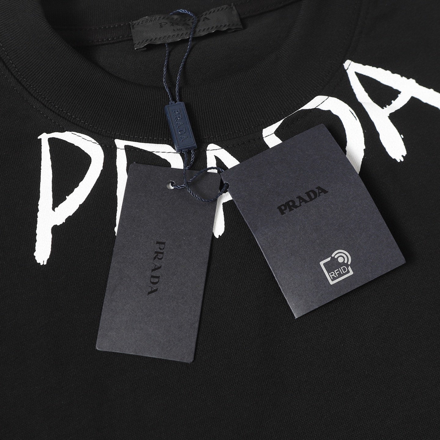 LuxluxHouse Best Quality Clothes T-shirt Prada