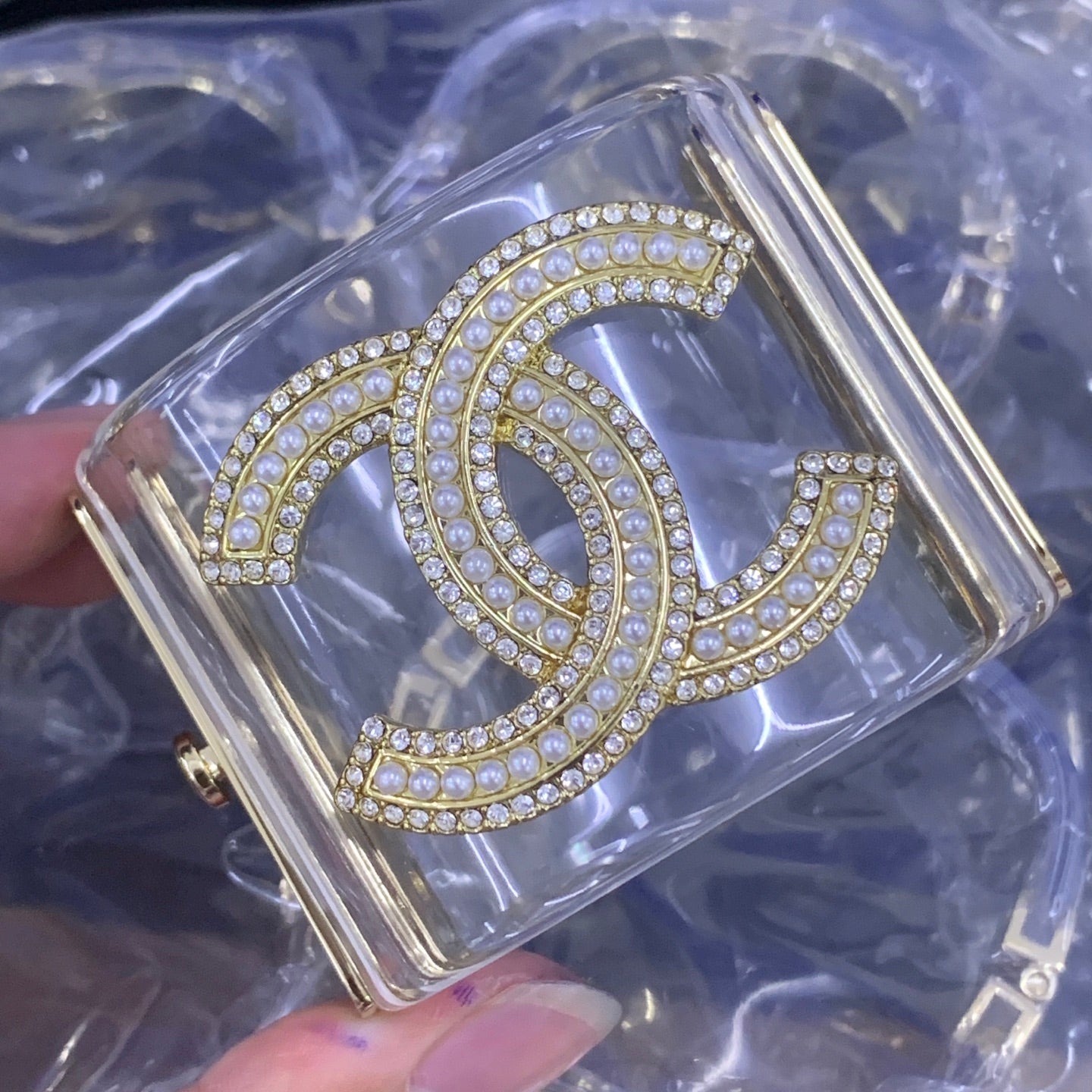 LuxluxHouse Low Price And High Quality Accessories Chanel