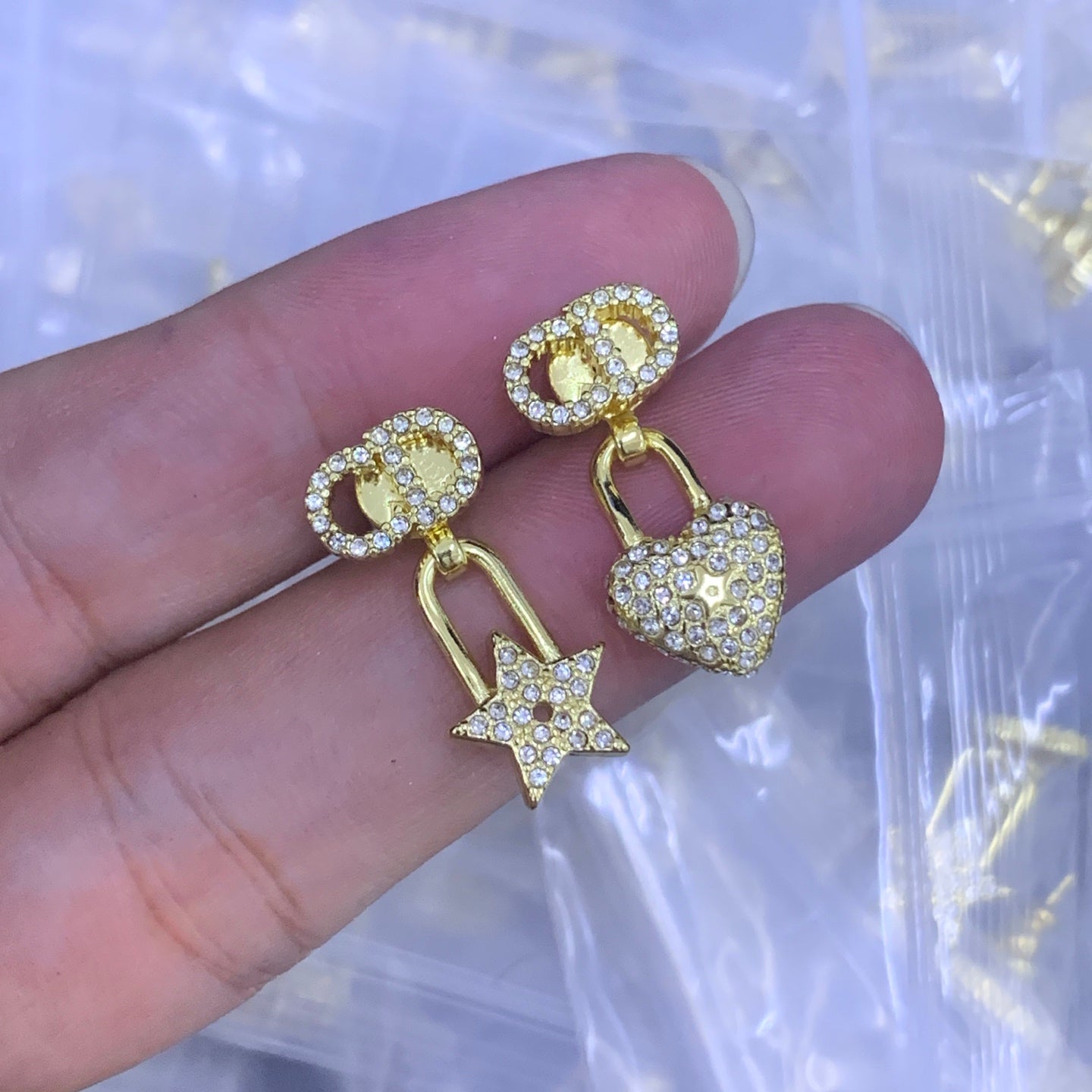 LuxluxHouse Low Price And High Quality Accessories Dior