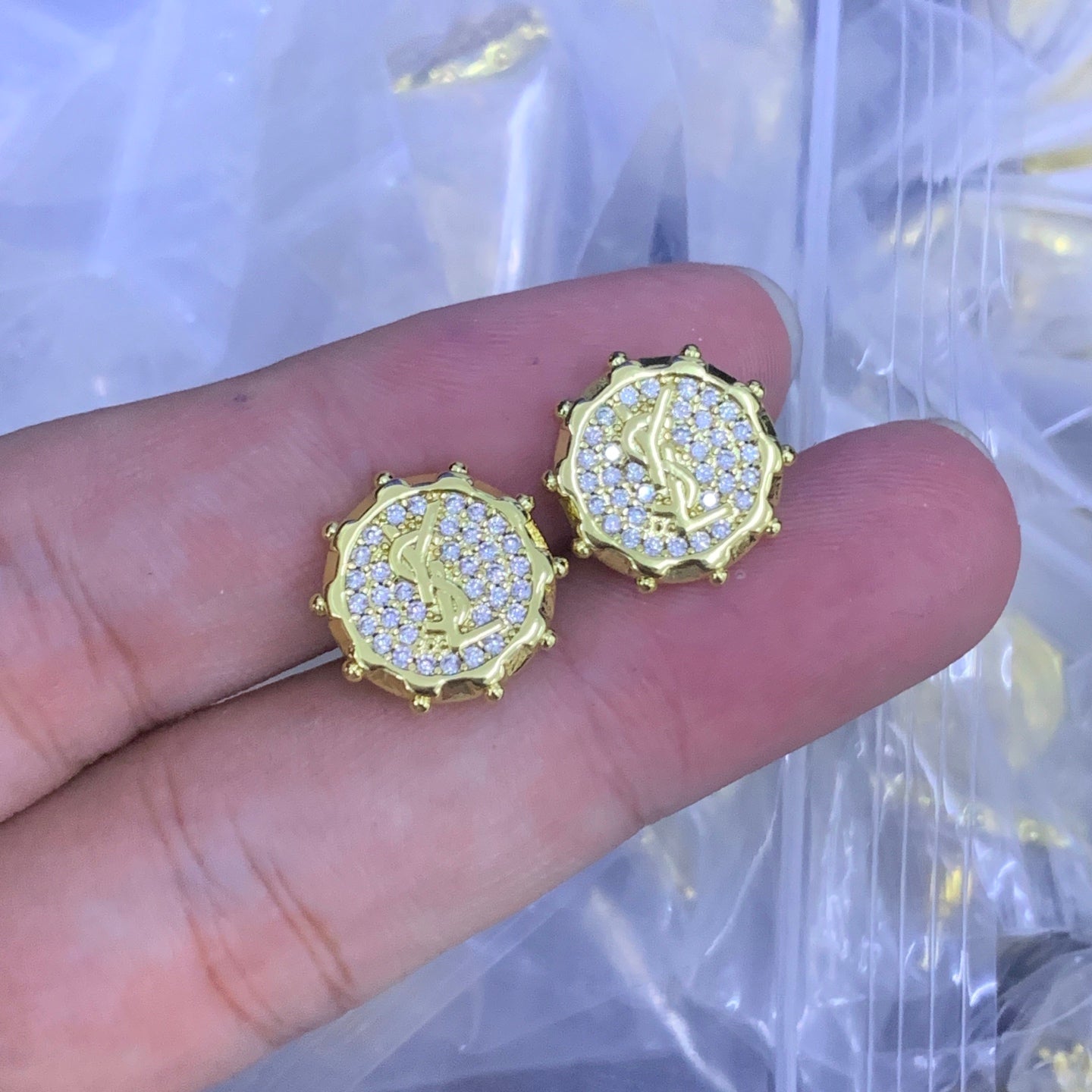 LuxluxHouse Low Price And High Quality Accessories YSL