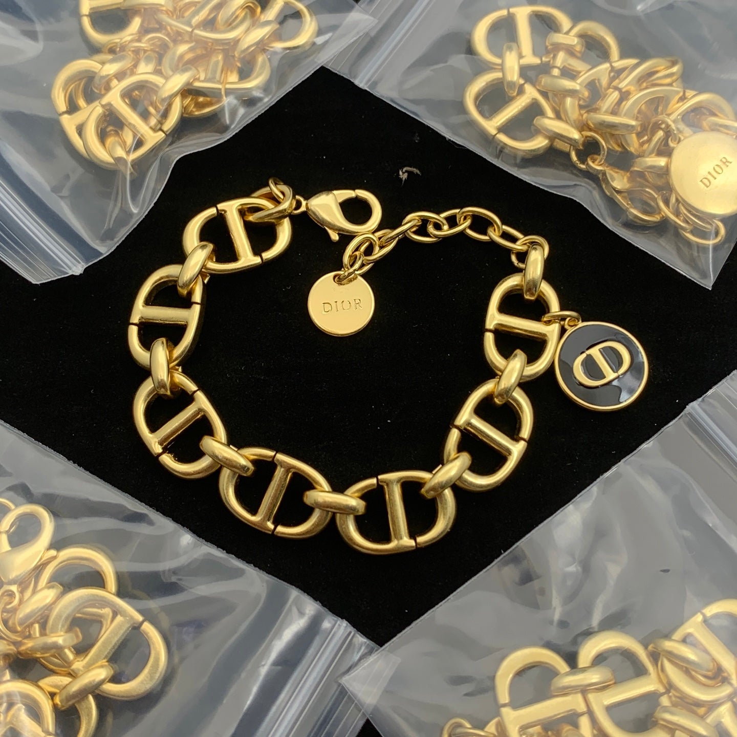 LuxluxHouse Low Price And High Quality Accessories Dior