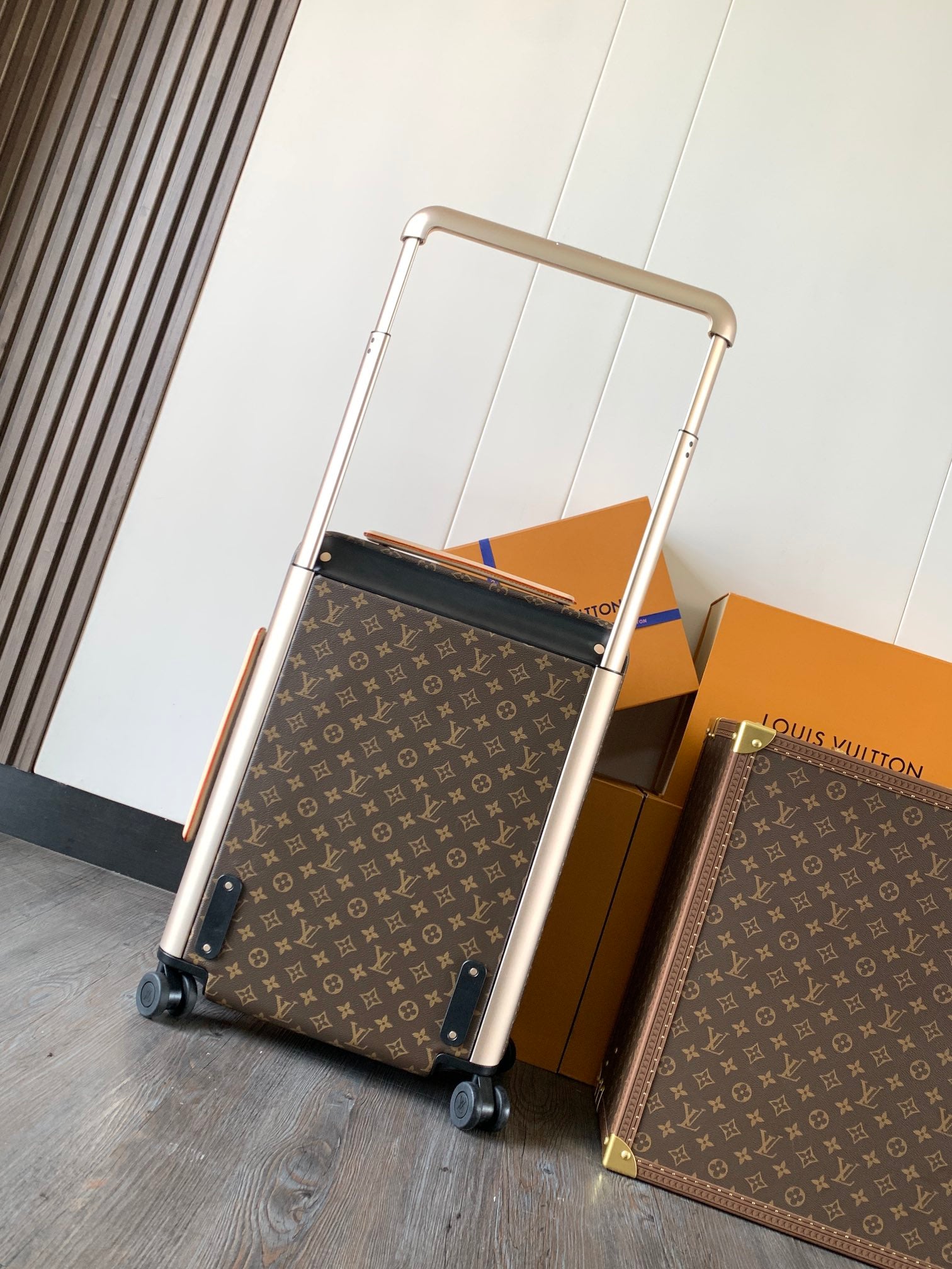 LuxluxHouse Best Quality Bags Luggage Louis Vuitton Men