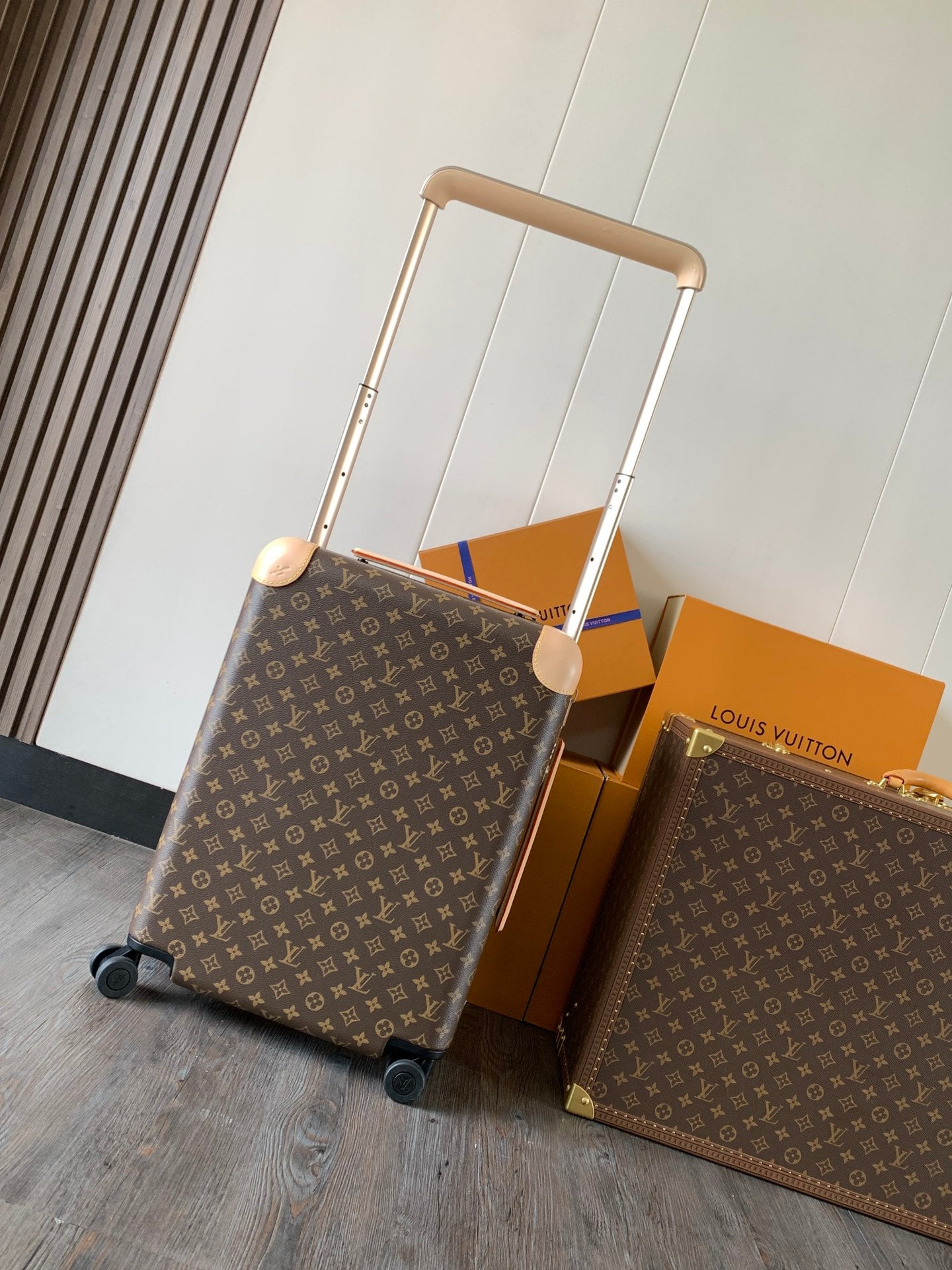 LuxluxHouse Best Quality Bags Luggage Louis Vuitton Men