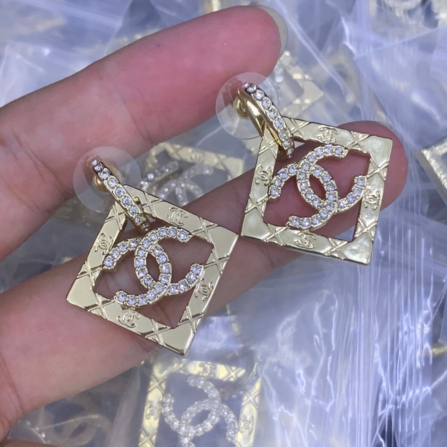 LuxluxHouse Low Price And High Quality Accessories Chanel