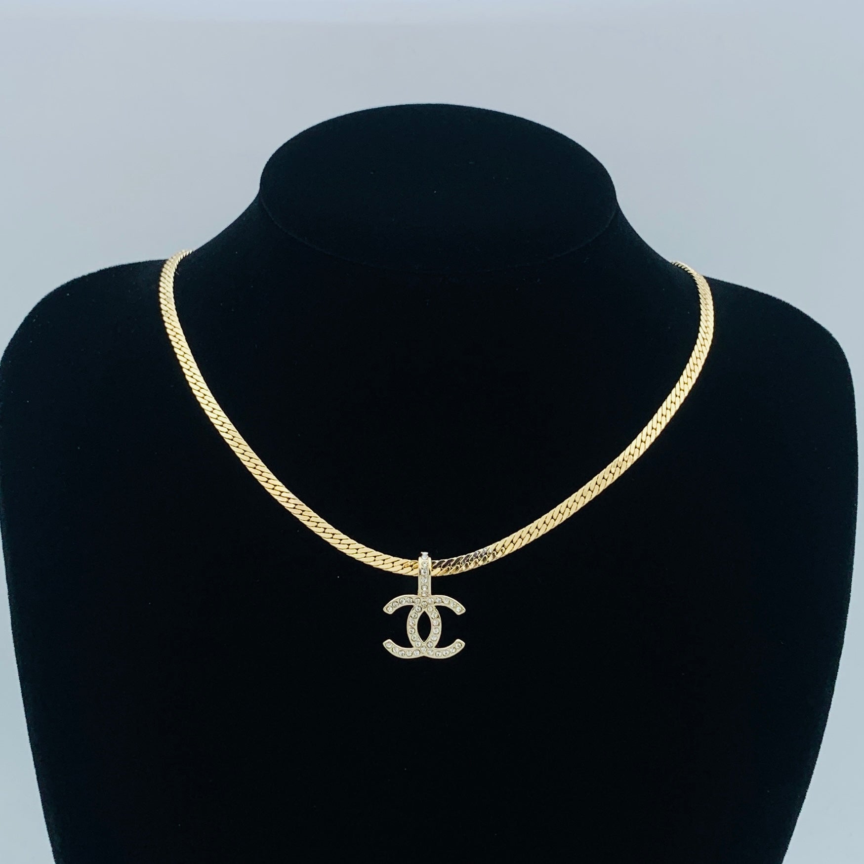 LuxluxHouse Low Price And High Quality Accessories Chanel