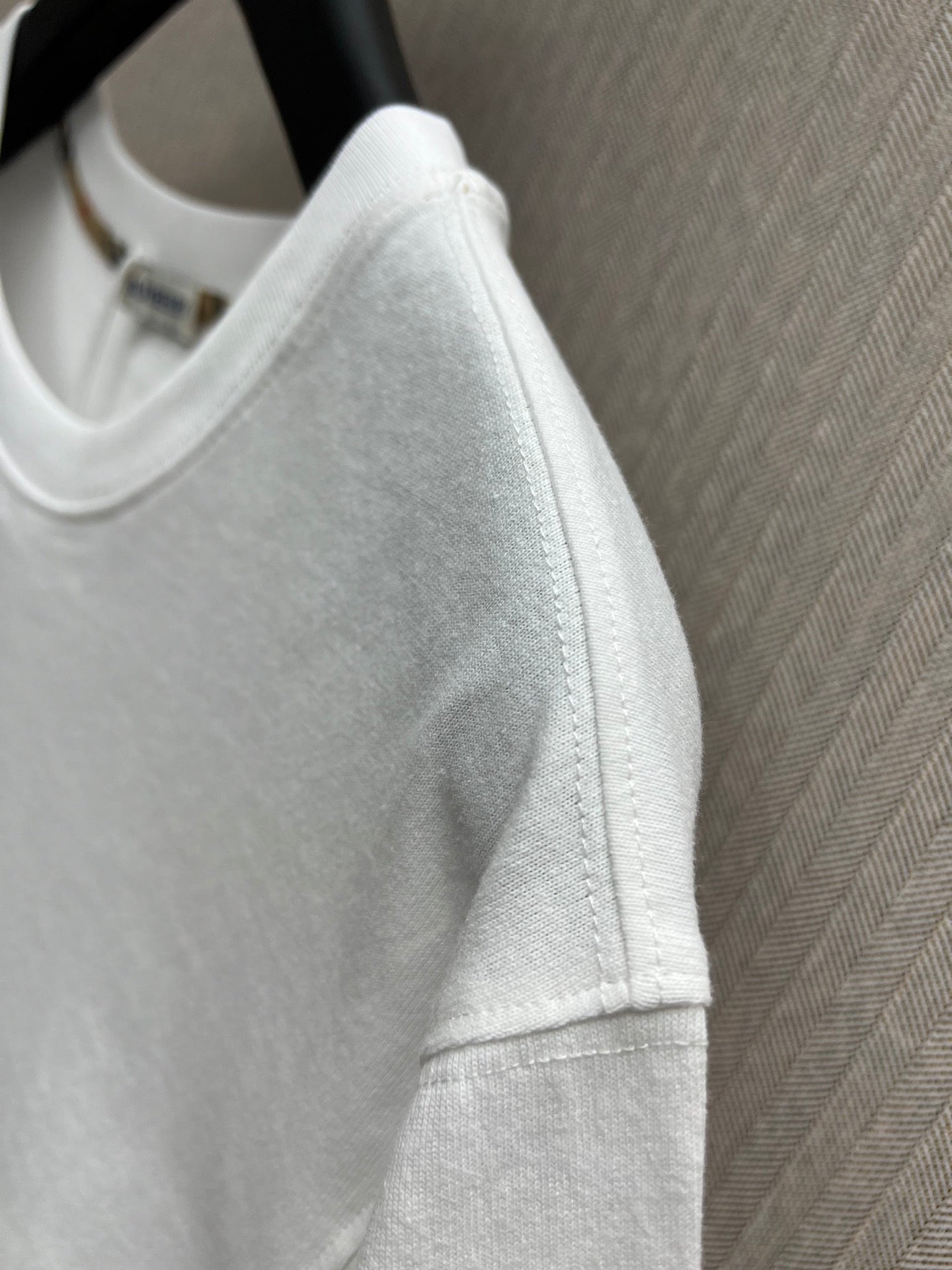 LuxluxHouse Best Quality Clothes Burberry T-shirt