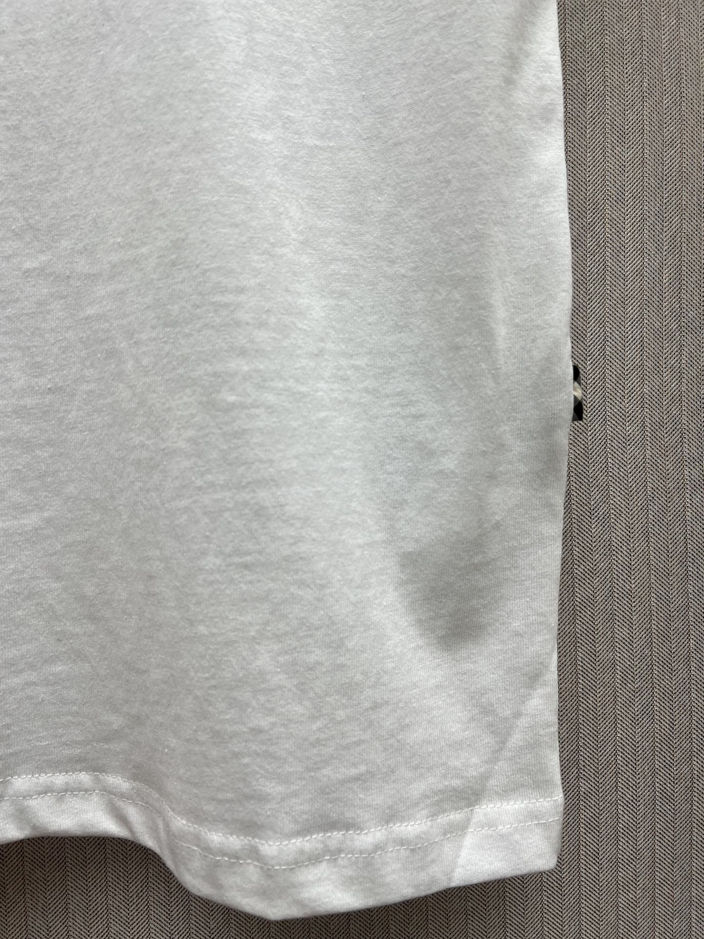 LuxluxHouse Best Quality Clothes Burberry T-shirt