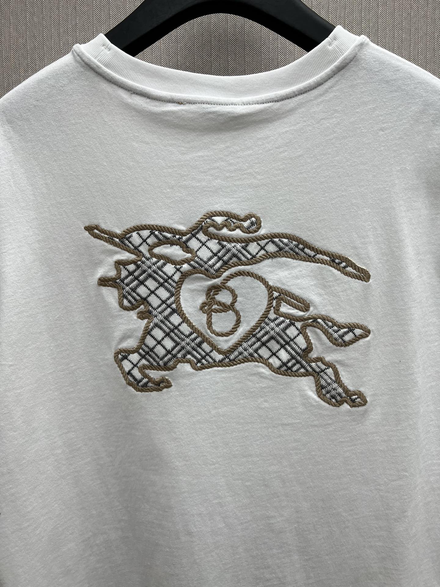 LuxluxHouse Best Quality Clothes Burberry T-shirt