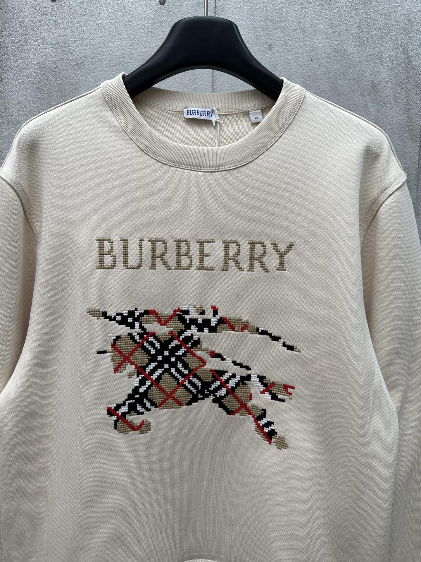 LuxluxHouse Best Quality Clothes Burberry Hoodie & Sweater
