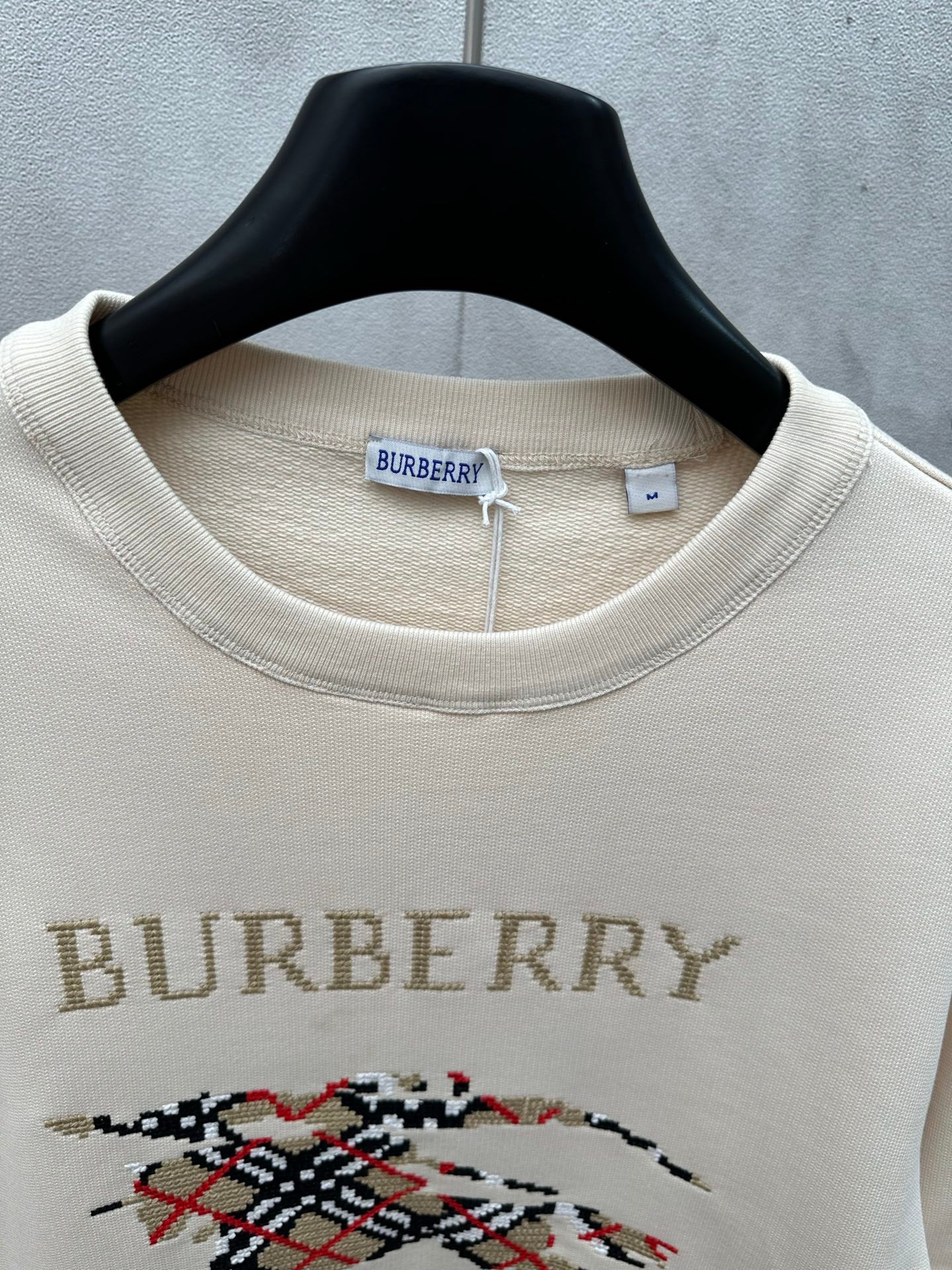 LuxluxHouse Best Quality Clothes Burberry Hoodie & Sweater