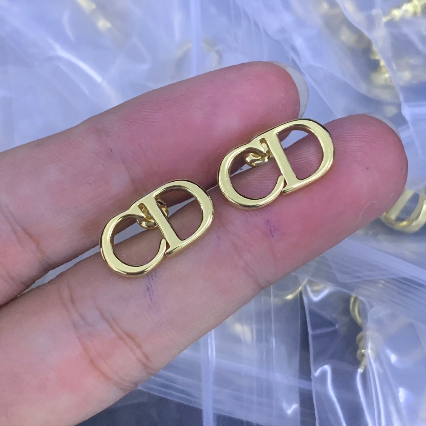 LuxluxHouse Low Price And High Quality Accessories Dior