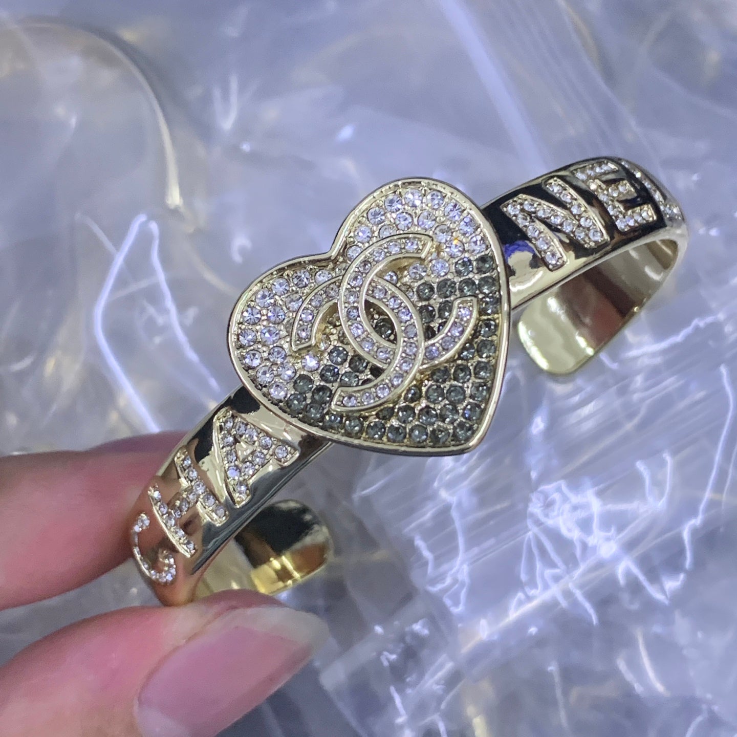 LuxluxHouse Low Price And High Quality Accessories Chanel