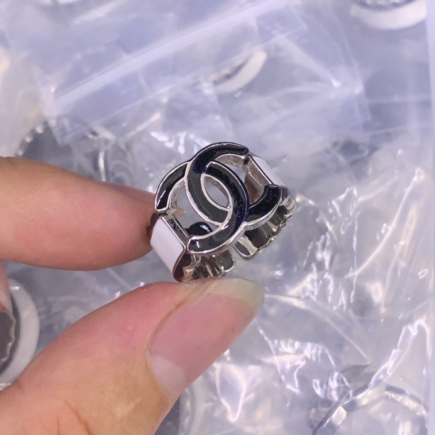 LuxluxHouse Low Price And High Quality Accessories Chanel